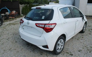 Toyota Yaris III 2018 Toyota Yaris Benzyna 72KM, zdjęcie 4