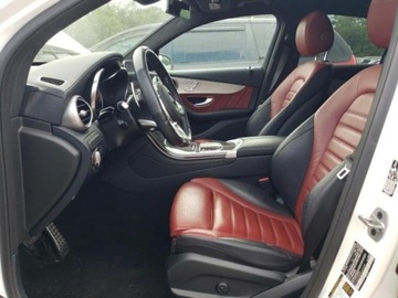 Mercedes GLC C254/X254 2022 Mercedes-Benz GLC 2022 Mercedes-Benz GLC AMG GLC 43 4MATIC Coupe 3.0 385KM, zdjęcie 6