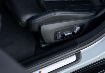 BMW Seria 4 G22-23-26 Coupe 2.0 420d 190KM 2022 BMW Seria 4 BMW Seria 4 420d xDrive M Sport sport 2.0 Diesel 190KM, zdjęcie 34