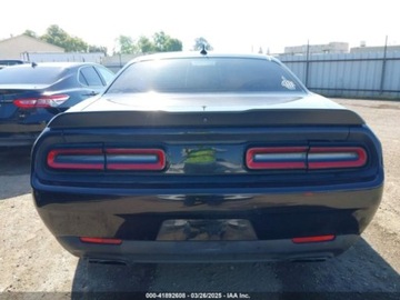 Dodge Challenger III 2019 Dodge Challenger RT Scat Pack 2019 6.4l 6.4 Benzyna 485KM, zdjęcie 3
