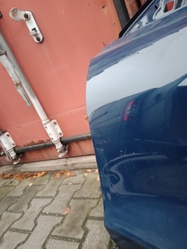 DVEŘE LEVÉ PŘEDNÍ LEVÝ FORD FOCUS MK4