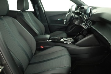 Peugeot 2008 II SUV 1.2 PureTech 130KM 2023 Peugeot 2008 1.2 PureTech, Salon Polska, zdjęcie 6