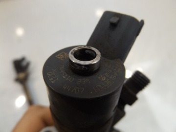 BERLINGO I FACELIFT 1,6HDI VSTŘIKOVAČE 0445110239