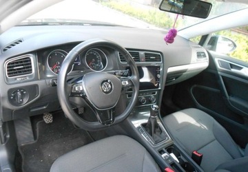 Volkswagen Golf VII Hatchback 3d Facelifting 1.6 TDI-CR DPF BMT 115KM 2019 Volkswagen Golf Volkswagen Golf VII 1.6 Diesel 115KM, zdjęcie 9