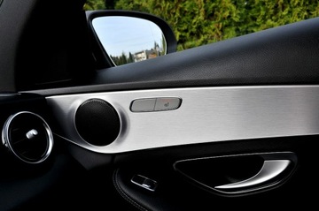 Mercedes Klasa C W205 Kombi Facelifting 1.6 180 156KM 2018 Mercedes C 180 AMG Line Full Led Panorama Dach, zdjęcie 29