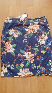 Spódnica niebieska w kwiaty - 40