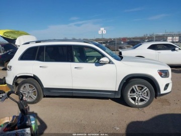 Mercedes GLB 2023 Mercedes-Benz GLB 250 2023 2.0 Benzyna 221KM, zdjęcie 6