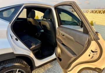 Lexus NX I SUV 300h 197KM 2016 Lexus NX Lexus NX 300h F Sport AWD 2.5 Hybryda 197KM, zdjęcie 36