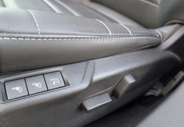 Citroen 2023 Citroen C4X e-C4 X EV136 50kWh Shine SalonPL FVat Od Reki Niski Przebieg, zdjęcie 12