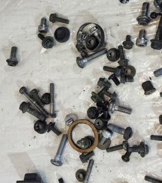 Болты для разборки Yamaha Fazer FZS 600 1998-2003r