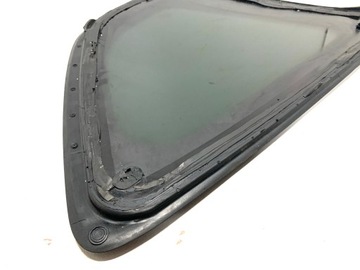 Правое заднее стекло в крыле кузова S-Max MK2