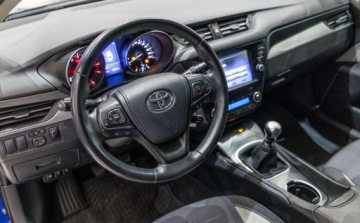 Toyota Avensis III Wagon Facelifting 2015 1.8 Valvematic 147KM 2016 Toyota Avensis 1.8 Premium 1.8 Benzyna 147KM, zdjęcie 33