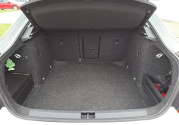 Skoda Octavia III Liftback Facelifting 2.0 TDI 150KM 2019 Skoda Octavia STYLE 2.0 TDI 150 KM Czujniki Tempomat LED 2.0 Diesel, zdjęcie 11