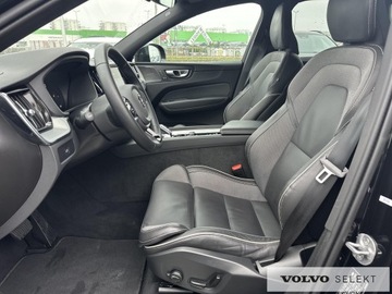 Volvo XC60 II 2025 Volvo XC 60 XC60 B5 B AWD Plus Black Edition aut,, zdjęcie 15