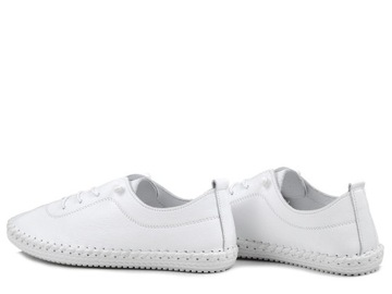 Buty sportowe damskie skórzane białe miękkie wygodne Izzi 0005-1622 38