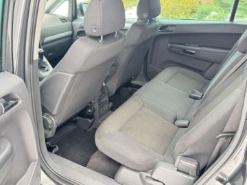 Opel Zafira B 1.8 ECOTEC 140KM 2012 Opel Zafira LiFt 1.8 140KM 7-osobowa TOP Nawigacja Xeonony Alu Sprawdz, zdjęcie 23