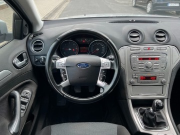 Ford Mondeo IV Sedan 1.8 Duratorq TDCi 125KM 2007 Ford Mondeo PARKTRONIC KLIMATYZACJA ELEKTRYCZNE FOTELE TEMPOMAT GWARANCJA, zdjęcie 7