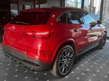 Mercedes GLA II Off-roader Facelifting 1.3 200 163KM 2026 MERCEDES-BENZ GLA 200 AMG Line Suv 1.3 (163KM) 2026, zdjęcie 3