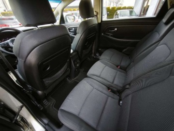 Kia Carens IV Minivan 1.7 VGT CRDI 115KM 2013 Kia Carens 1.7 CRDi Ledy 7 osob Kamera Navi PDC GWARANCJA, zdjęcie 14