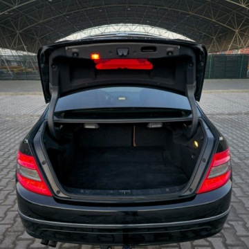 Mercedes Klasa C W204 2008 Mercedes C 180 Kompressor Automatik Avantgarde, zdjęcie 17