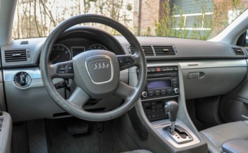 Audi A4 B8 2007 Audi A4 Limousine 2,0T (220KM) Quattro Automat Skory 2.0 Benzyna 220KM, zdjęcie 8