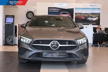 Mercedes Klasa A W177/V177 2023 Mercedes-Benz Klasa A 180dFV23Reflektory LED statyczneKamera CofaniaKierow, zdjęcie 1