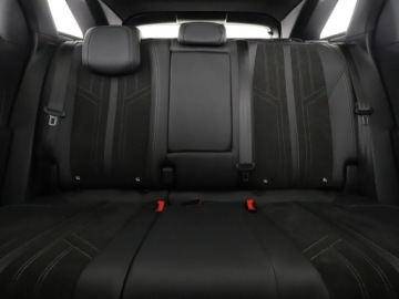 Peugeot 3008 II Crossover Facelifting  1.5 BlueHDi 130KM 2021 Peugeot 3008 GT Panorama Navi Kamera cofania, zdjęcie 17