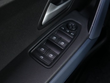 Dacia Duster III 1.6 Hybrid 140KM 2024 Dacia Duster 1.6 Hybrid, Salon Polska, zdjęcie 16