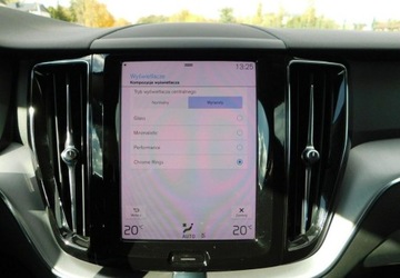 Volvo XC60 II Crossover T5 250KM 2020 Volvo XC 60 z Gwarancja Bezwypadkowy Model 2021r 2.0 Benzyna 250KM, zdjęcie 29