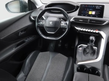 Peugeot 5008 II Crossover 1.2 PureTech 130KM 2017 Peugeot 5008 PureTech 130, Skóra, Klima, zdjęcie 6