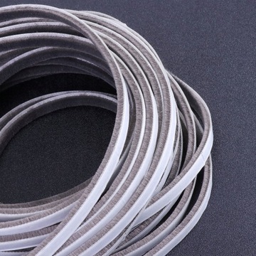 1 РУЛОН 15М ЛЕНТЫ ДЛЯ УПЛОТНЕНИЯ ШКАФА