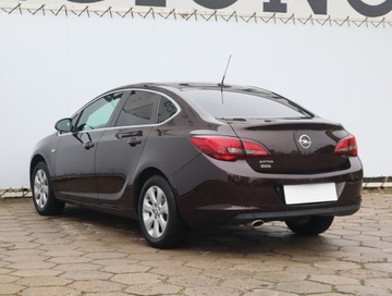 Opel Astra J Sedan 1.4 Turbo ECOTEC 140KM 2018 Opel Astra 1.4 T, Salon Polska, GAZ, Klima, zdjęcie 3