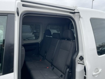 Volkswagen Caddy IV Kombi Maxi 2.0 TDI SCR BlueMotion Technology 102KM 2018 Volkswagen Caddy Klimatronik Tempomat, zdjęcie 9