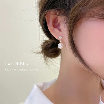 Fan-shaped Pearl Clip Earrings No Hole Ear Clips Geometric Pearl Clip on Ea