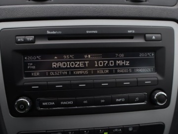 Skoda Octavia II Kombi 1.6 TDI CR DPF 105KM 2012 Skoda Octavia 1.6 TDI, Klima, Klimatronic, zdjęcie 11