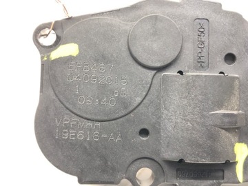 MOTOR RADIÁTORU VOLVO VPFMHH-19E616-AA V40 MOTOREK