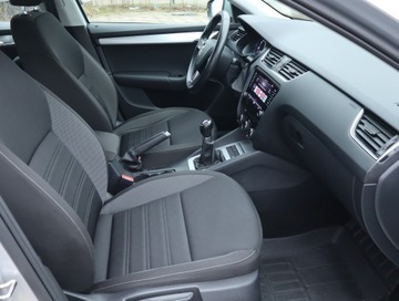Skoda Octavia III Liftback Facelifting 1.4 TSI 150KM 2017 Skoda Octavia 1.4 TSI, Salon Polska, GAZ, Klima, zdjęcie 8