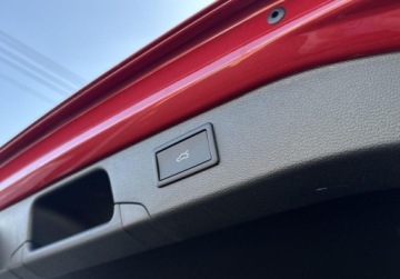 Volkswagen Passat B8 Variant Facelifting 2.0 TDI SCR 150KM 2025 Volkswagen Passat Variant R-Line 2.0TDI 150KM DSG Matrix Hak Masaz Keyless, zdjęcie 36