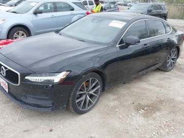 Volvo S90 II 2018 Volvo S90 2018 VOLVO S90 T5 MOMENTUM 2.0 Benzyna 250KM, zdjęcie 2