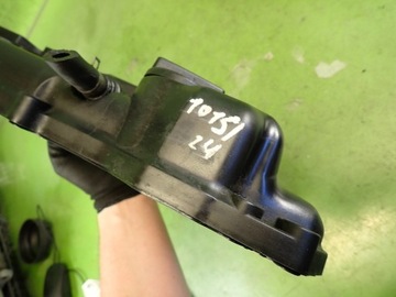 KRYT VENTILU HLAVA NISSAN ALMERA TINO 1.8 B 02R