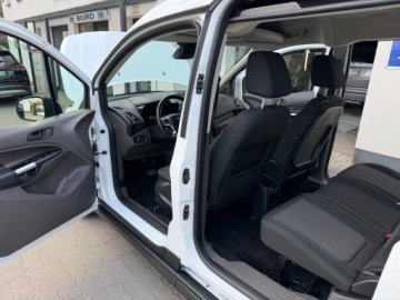 Ford Tourneo Connect III Standard 1.5 EcoBlue 120KM 2019 FORD TOURNEO CONNECT GRAND 1.5 EcoBlue 7 miejsc Automat 8-bieg., zdjęcie 13