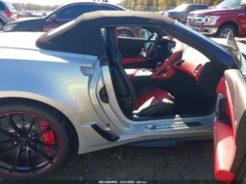 Chevrolet Corvette C7 2019 Chevrolet Corvette Grand Sport 2019 6.2 Benzyna 460KM, zdjęcie 9
