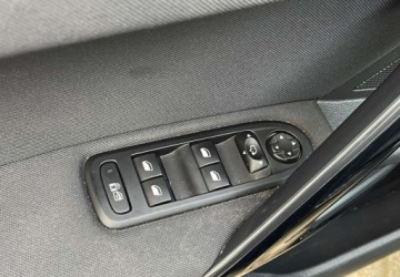 Peugeot 508 I Sedan Facelifting 1.6 e-THP 165KM 2015 Peugeot 508 1.6 Benzyna 165 Km LIFT Ledy Salon Polska 1.6 Benzyna 165KM, zdjęcie 24