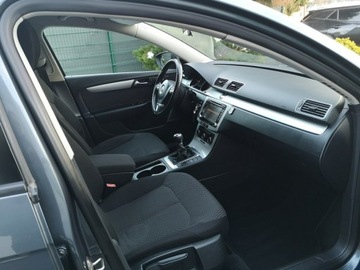 Volkswagen Passat B7 Variant 1.6 TDI CR DPF BlueMotion 105KM 2011 Volkswagen Passat 1,6 TDI 105 KM Klima Tempomat, zdjęcie 20