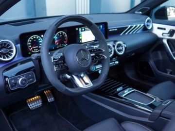 Mercedes Klasa A W177/V177 Hatchback AMG Facelifting 2.0 A35 306KM 2026 MERCEDES-BENZ A Klasa 35 AMG 4-Matic 2.0 (306KM) 2026, zdjęcie 7