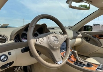 Mercedes SL R230/2 Roadster 500 388KM 2010 Mercedes-Benz SL SL 550, 83 tys km, 5,5 litra, 388 KM, stan idealny 5.5, zdjęcie 16