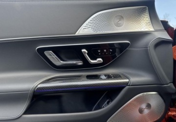 Mercedes AMG GT C190 Coupe 4d Facelifting 4.0 63 585KM 2025 Mercedes-Benz AMG GT GT 63 4m Coupe Pakiet wyposazenia Premium Plus 4.0, zdjęcie 9