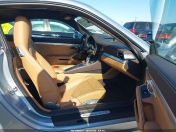 Porsche 911 991 Carrera 2/2S Coupe Facelifting 3.0 420KM 2018 Porsche 911 Carrera S 2018 3.0l 3.0 Benzyna 420KM, zdjęcie 9