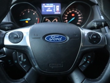 Ford Focus III Hatchback 5d 1.6 Duratorq TDCi DPF 115KM 2011 Ford Focus 1.6 TDCi, 1. Właściciel, Navi, Klima, zdjęcie 16