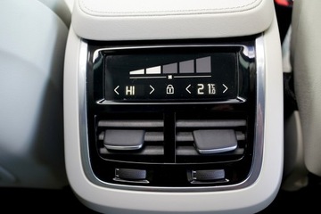 Volvo XC90 II 2022 Volvo XC 90 RECHARGE panorama FUL LED 7-os SKÓRA, zdjęcie 29